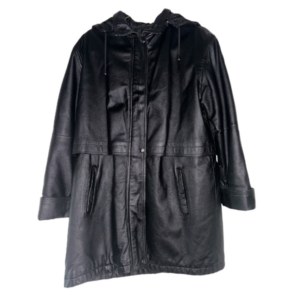 Women's 100% Leather Jacket 🖤